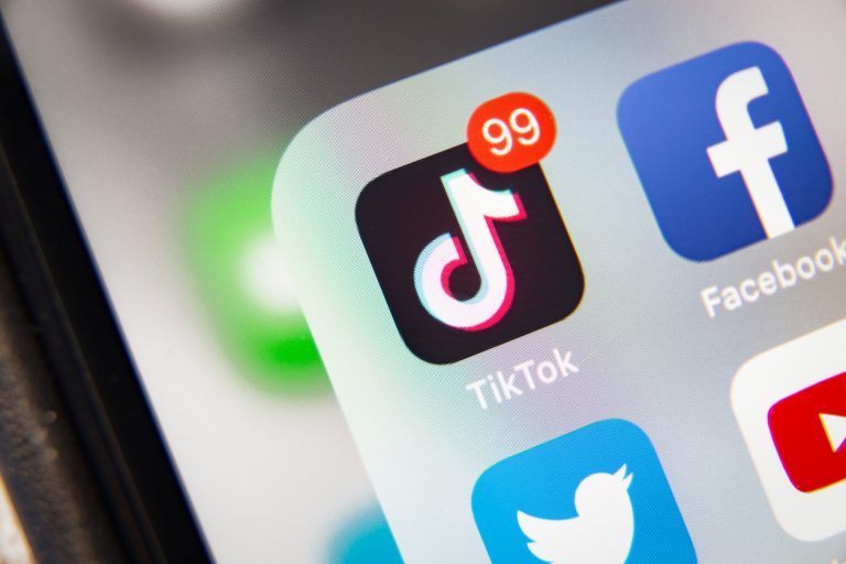 TikTok раскрыл секреты и слабые места своего алгоритма рекомендаций