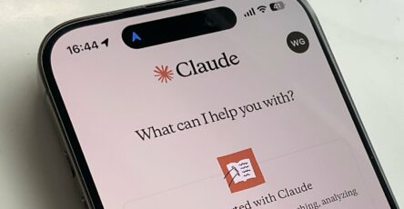 приложение claude ios anthropic